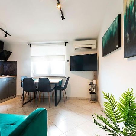Apartman Smaragd Fažana Eksteriør billede