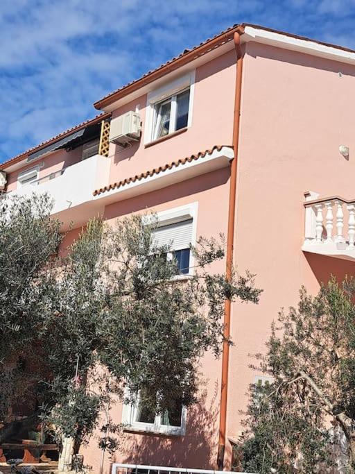 Apartman Smaragd Fažana Eksteriør billede